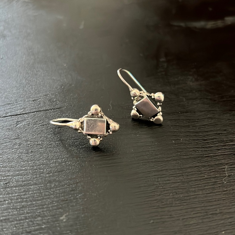 Silpada Designs sterling silver earrings